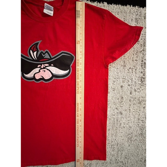 Men's Size Large Gildan heavy cotton brand UNLV Runnin' Rebels T-Shirt - Picture 5 of 7
